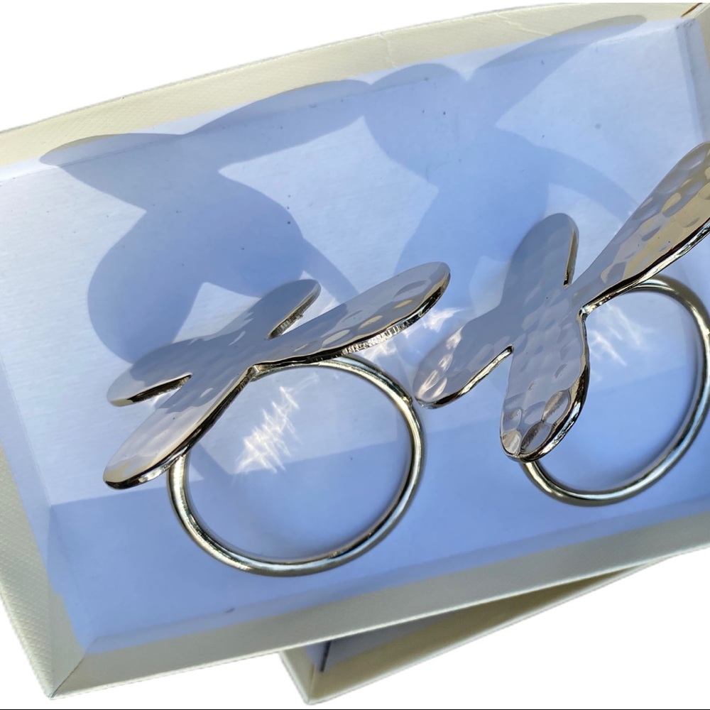Neiman Marcus Silver Napkin Rings New in Box - Picture 6 of 8